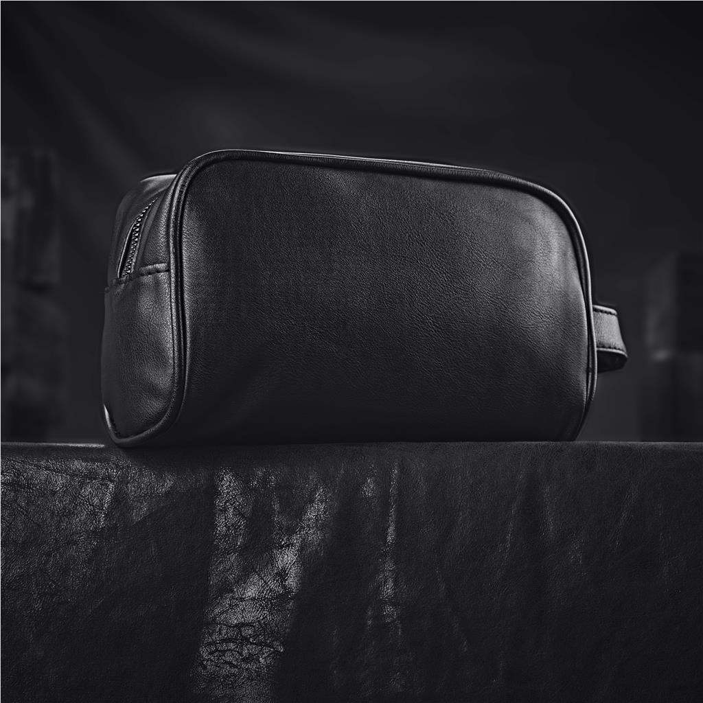 Alex Varga Claska Toiletry Bag
