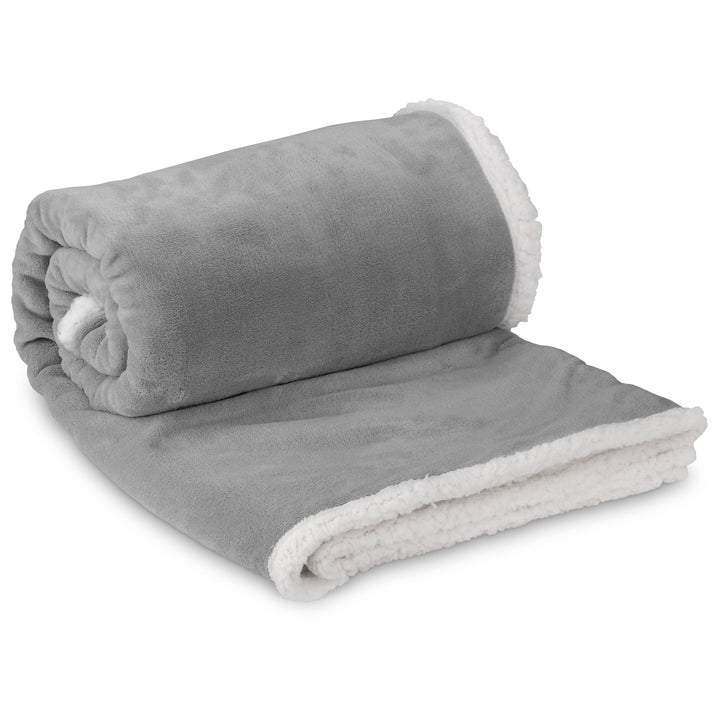 US Basic Mckinley Sherpa Fleece Blanket